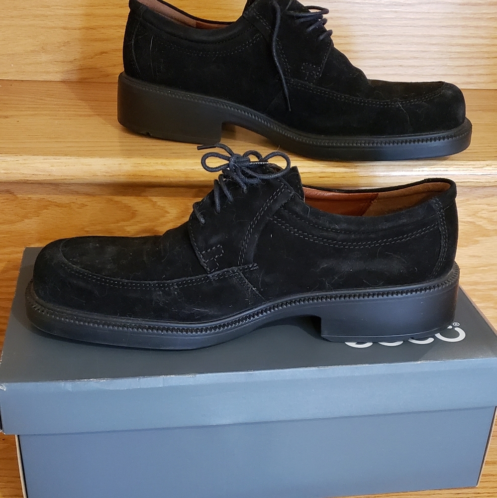 ECCO man black genuine  suede shoes